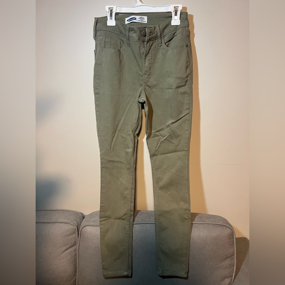 Old Navy Sage Green Super Skinny Pants